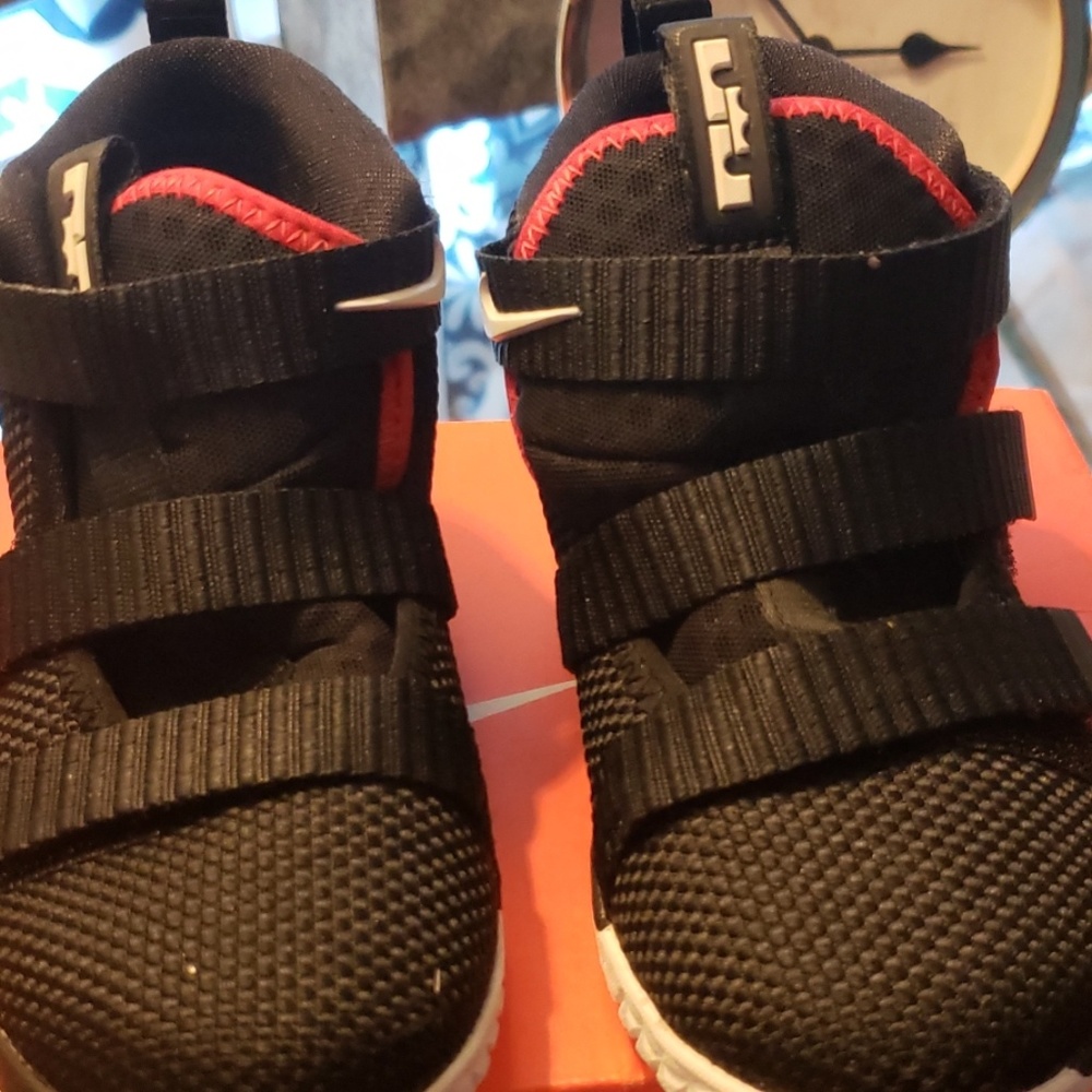 Lil boy or girls sneakers..LEBRON'S